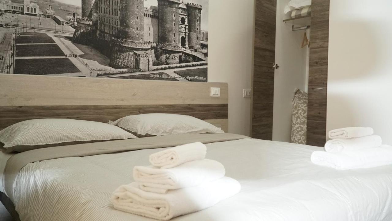 Donna Vicenza Bed & Breakfast Naples Exterior photo