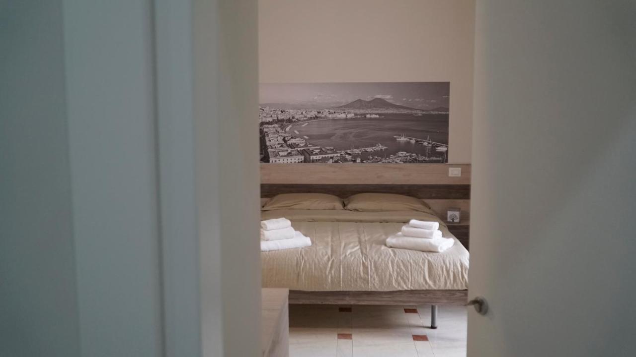 Donna Vicenza Bed & Breakfast Naples Exterior photo